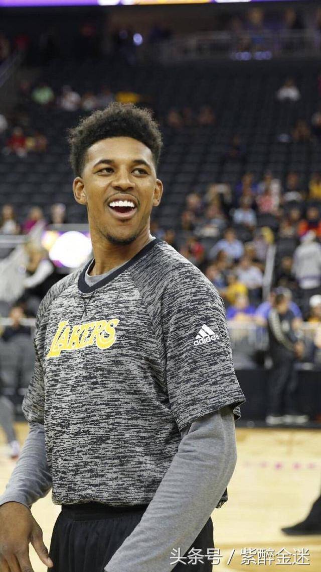 F1就是我的生命！角田裕毅坚定专注未来，不打算转战他赛场（F1是我的一切！角田裕毅专注前行，无意转战其他赛事）