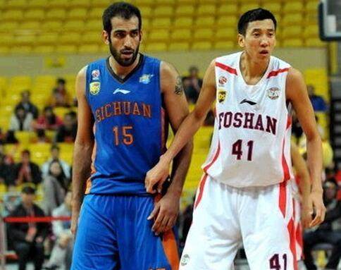 罗马诺：利物浦对伊萨克的首份报价为1.2亿镑+浮动（罗马诺：利物浦首报1.2亿英镑+浮动条款求购伊萨克）