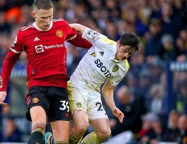 沙特记者：利雅得新月已向利物浦正式报价努涅斯