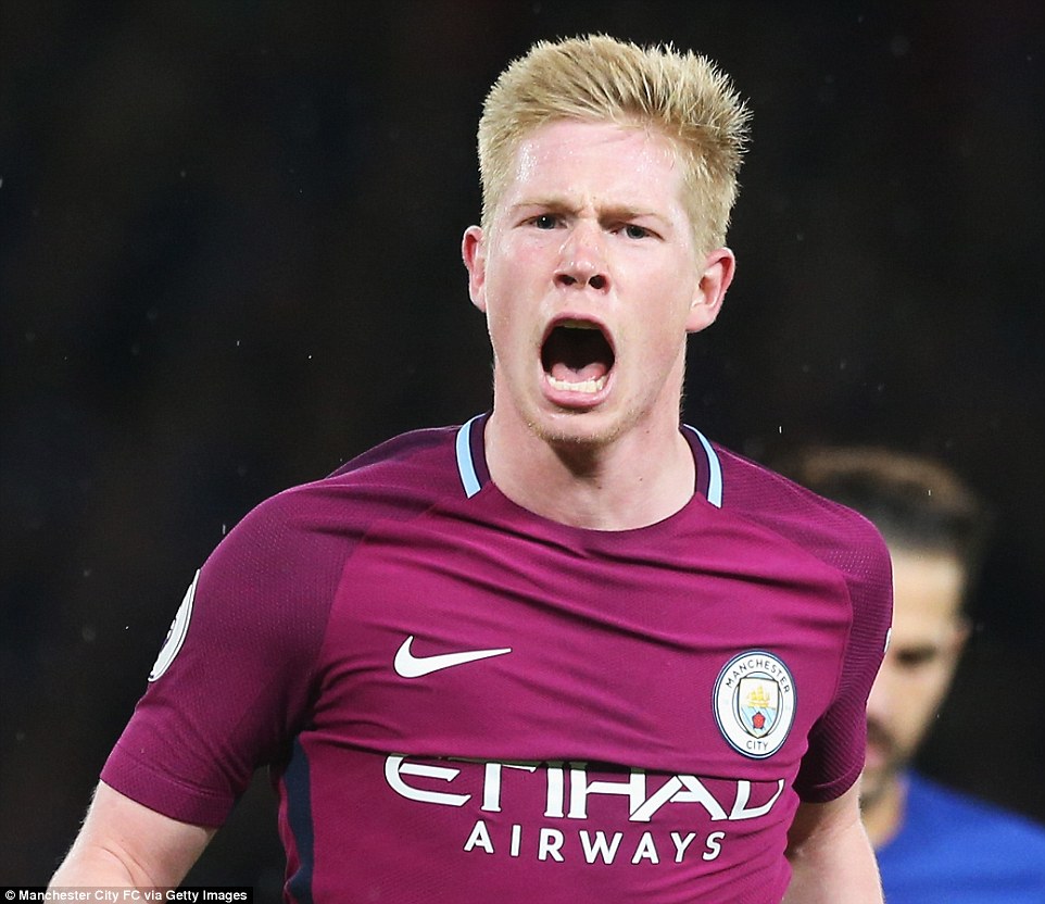 34岁阿联酋国脚奥马尔宣布退役，曾斩获亚洲足球先生（阿联酋名将奥马尔34岁宣布挂靴，曾获亚洲足球先生）