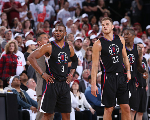 前意甲裁判谈DV9点球被吹：他和防守球员互有拉扯，都不犯规（前意甲裁判评DV9点球被取消：与后卫互相拉扯，均不构成犯规）