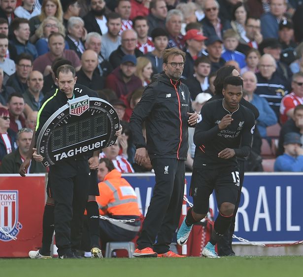 足球欧冠官方公布本赛季最佳阵容候选